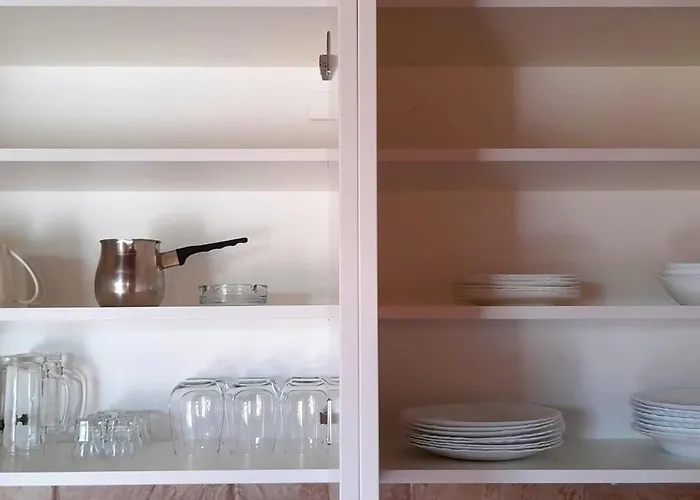 Stone House Porat, 100m From Porat 別荘